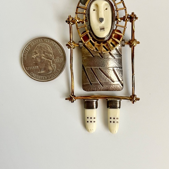 Carolyn Morris Bach Pin Lion Brooch 18K and Fine Sterling Silver - Picture 3 of 9